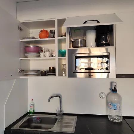 на брега на морето - сарафово Apartment *