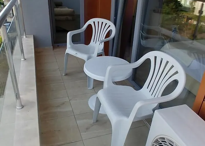 на брега на морето - сарафово Apartment *