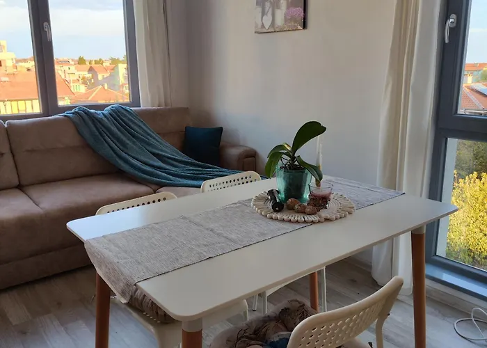 Apartment на брега на морето - сарафово